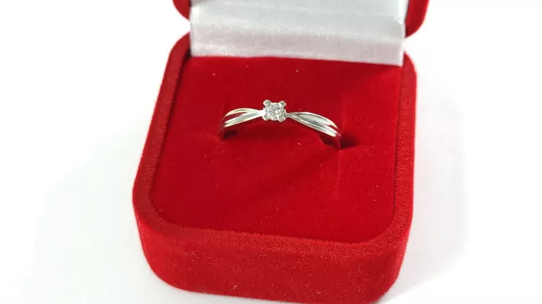 pierscionek-z-bialego-zlota-z-brylantem-010ct-r16-rodzaj-2205-2