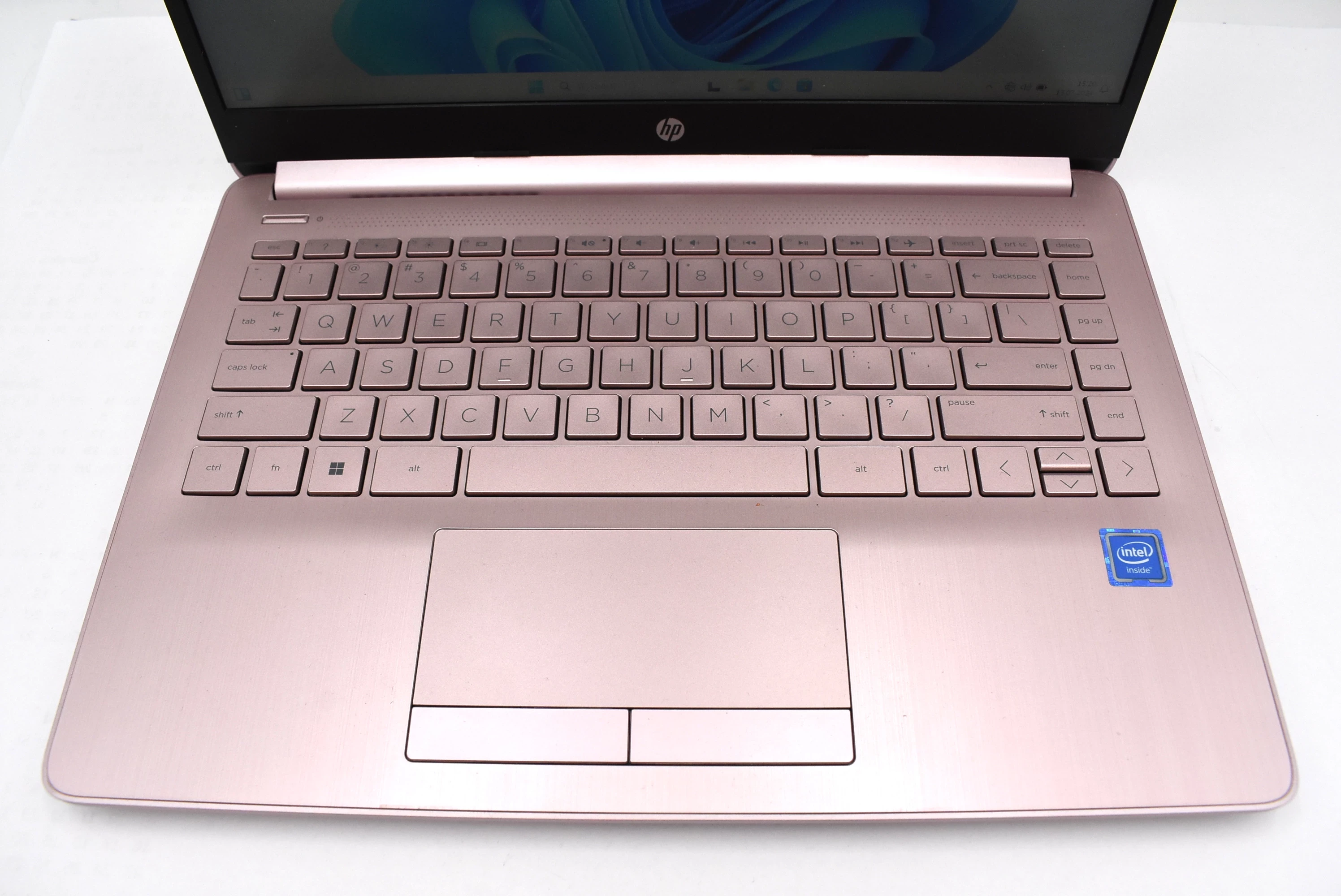 laptop-hp-14-cf2112wm-14-intel-celeron-8-gb-64-gb-rozowy-stan-uzywany