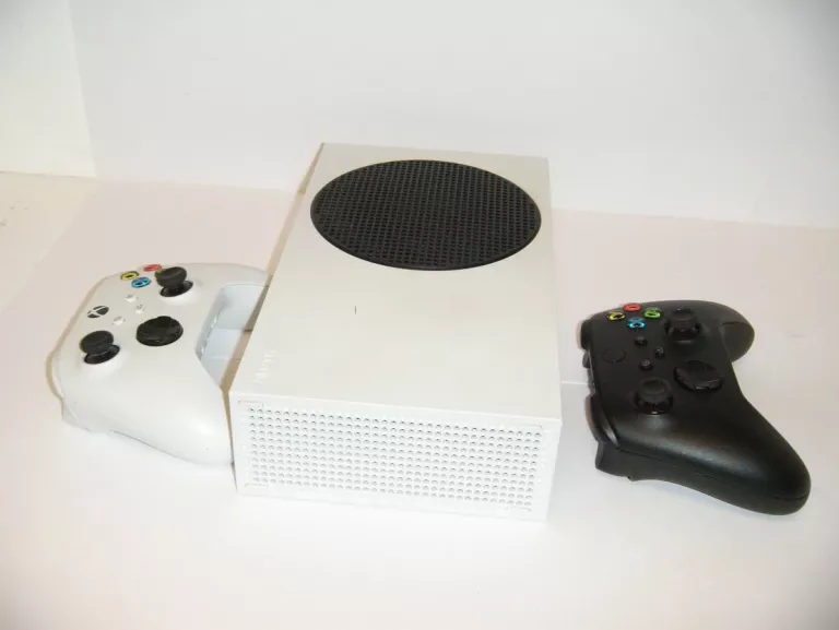 konsola-xbox-series-s-500gb-z-dwoma-padami-kod-producenta-1883