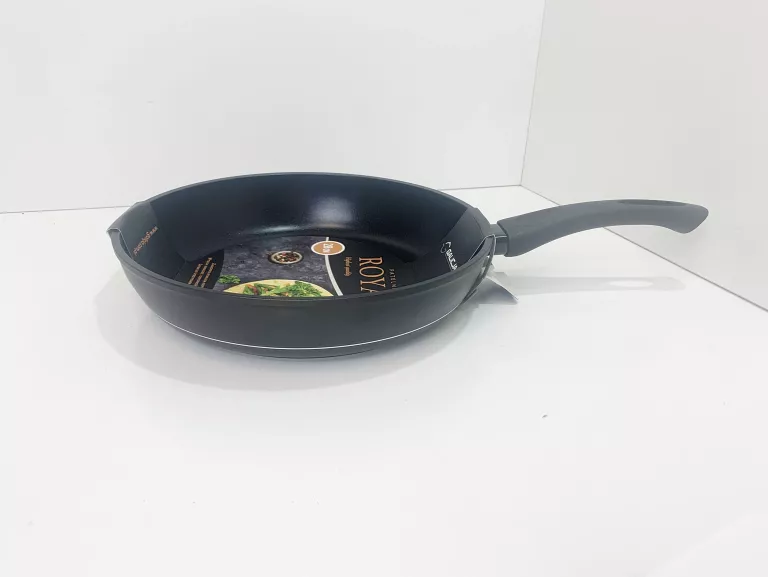 PATELNIA TRADYCYJNA GALICJA ROYAL 28 CM NON-STICK (NIEPRZYWIERAJĄCA)
