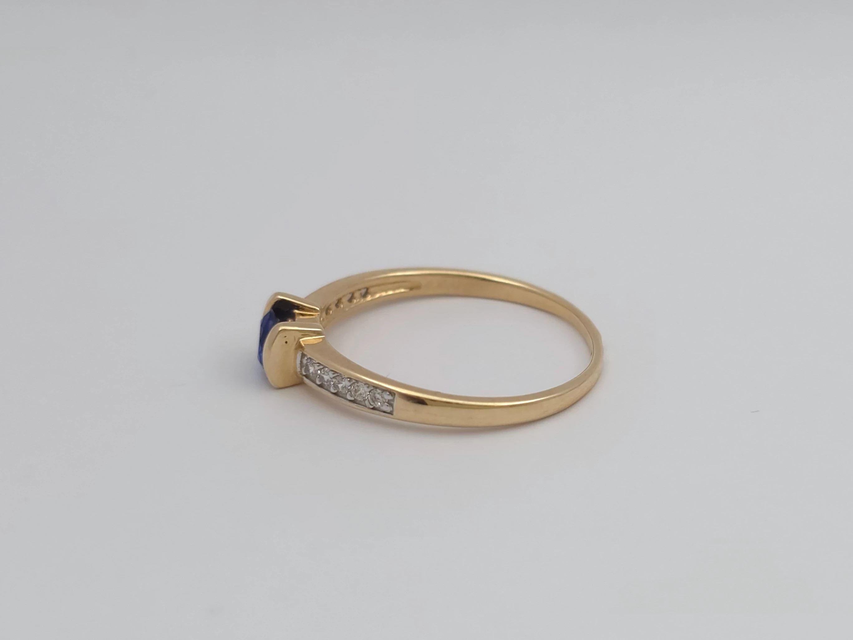 zloty-pierscionek-585-14k-r16-210g-kolor-dominujacy-205826-225106