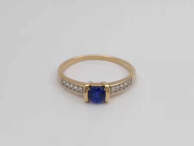 ZŁOTY PIERŚCIONEK - 585 14K R.16 2,10G