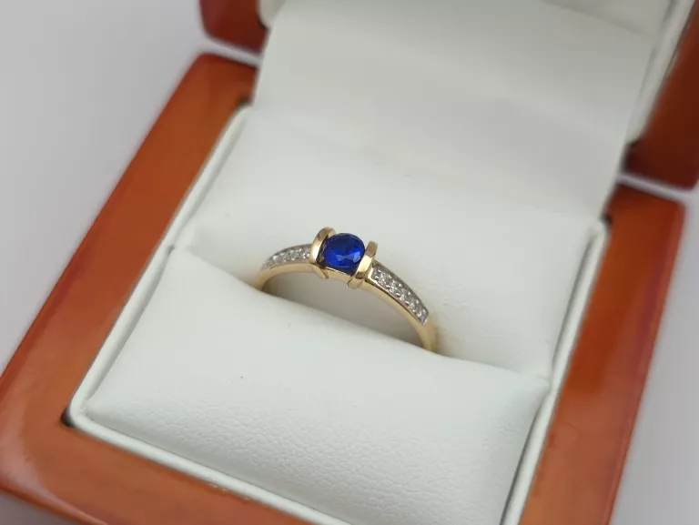 ZŁOTY PIERŚCIONEK - 585 14K R.16 2,10G