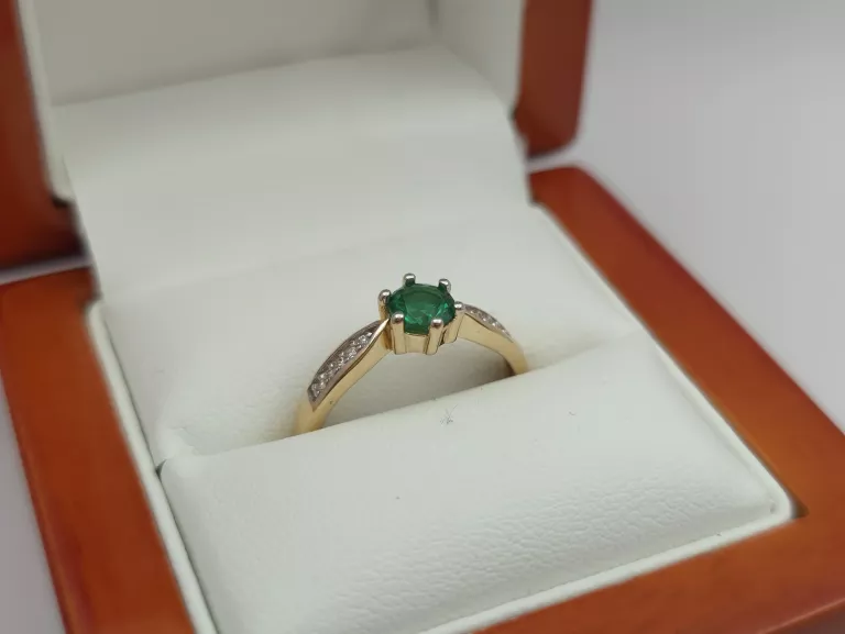 ZŁOTY PIERŚCIONEK Z ZIELONĄ CYRKONIĄ - 585 14K R.14 2,30G