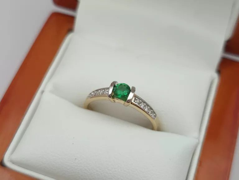 ZŁOTY PIERŚCIONEK Z ZIELONĄ CYRKONIĄ - 585 14K R.16 2,30G