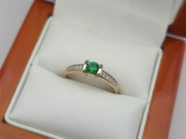 ZŁOTY PIERŚCIONEK Z ZIELONĄ CYRKONIĄ - 585 14K R.16 2,30G