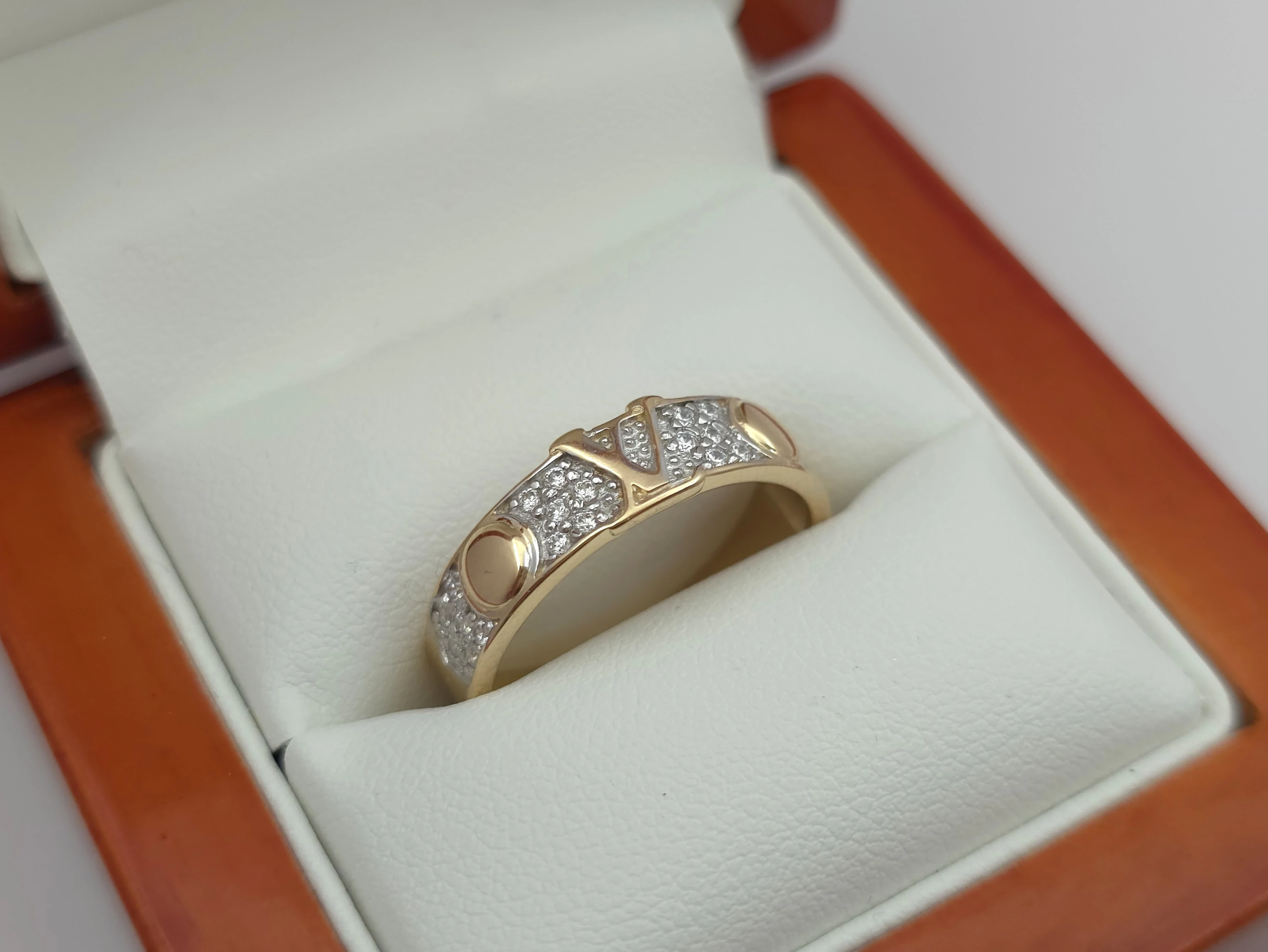 zloty-pierscionek-w-stylu-lv-585-14k-r19-475g-material-15835-2