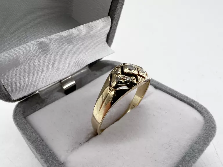 sliczny-zloty-pierscionek-z-kamieniami-585230gr13-stan-uzywany