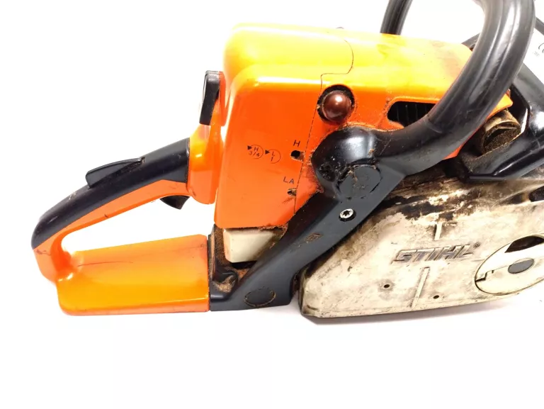 PIŁA SPALINOWA STIHL MS230 C + OSŁONA