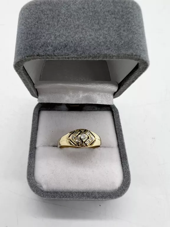 sliczny-zloty-pierscionek-z-kamieniami-585230gr13-aleja-sw-jana-pawla-ii-252-kolobrzeg