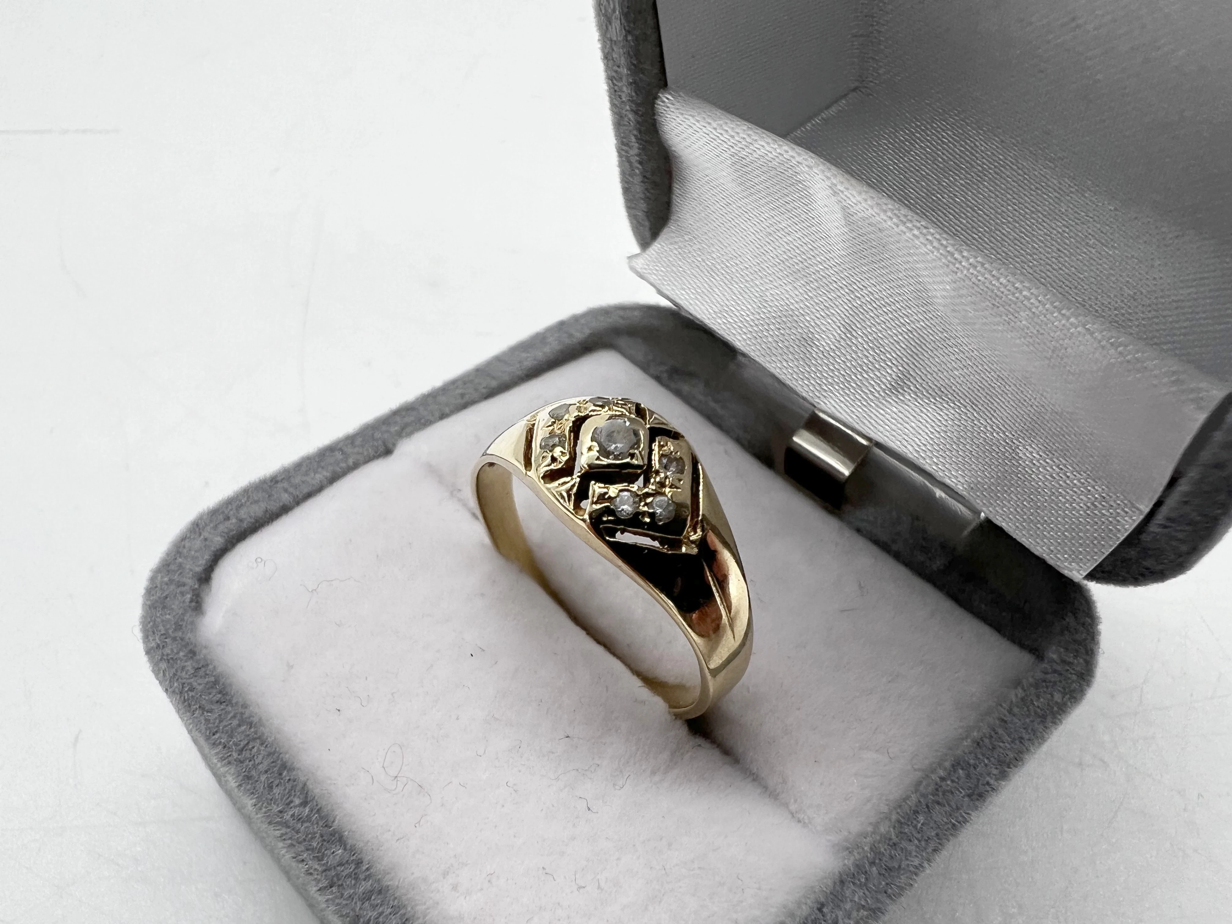 sliczny-zloty-pierscionek-z-kamieniami-585230gr13-marka-inna-marka