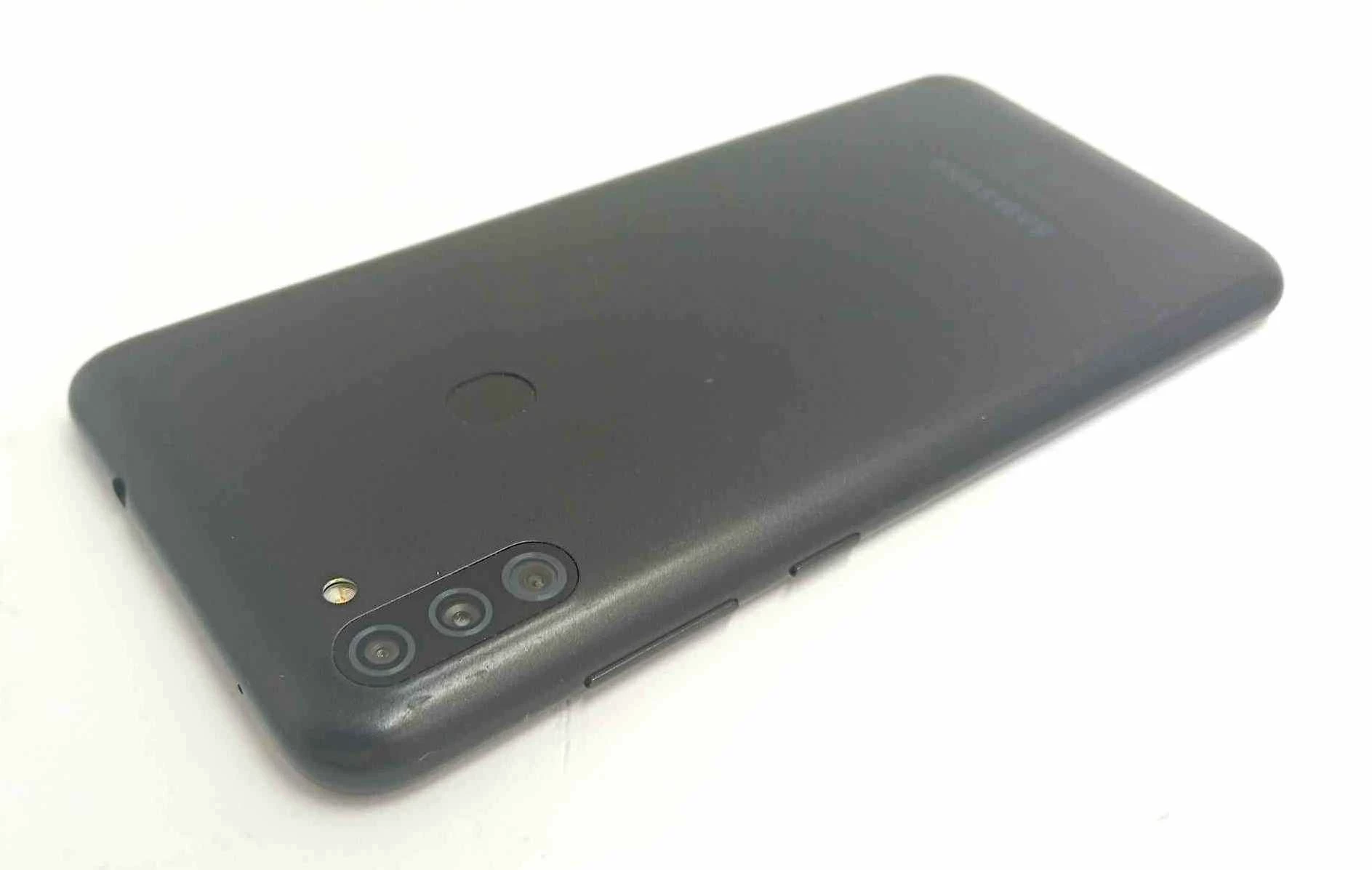 telefon-samsung-galaxy-m11-332gb-typ-smartfon