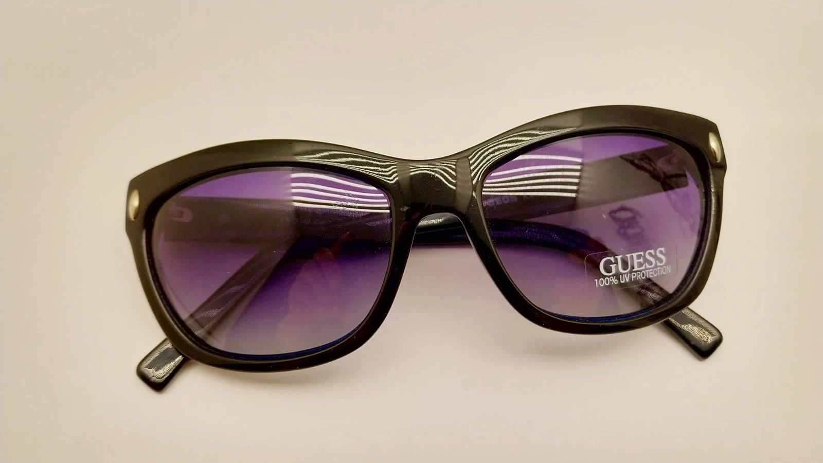 okulary-przeciwsloneczne-guess-geos-katalina-design-fason-4526-3