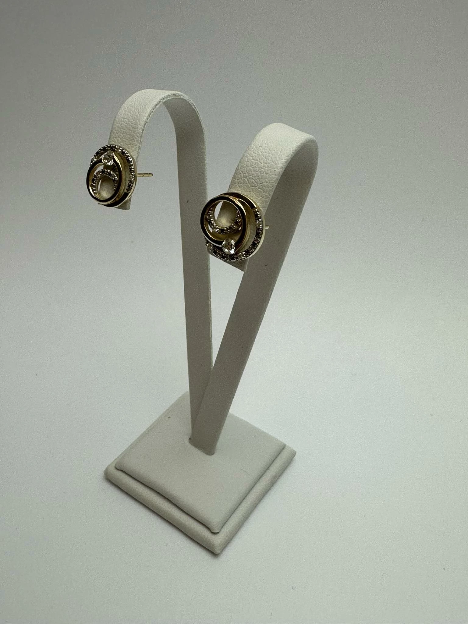 piekne-zlote-kolczyki-585-kolbe-1a-pila