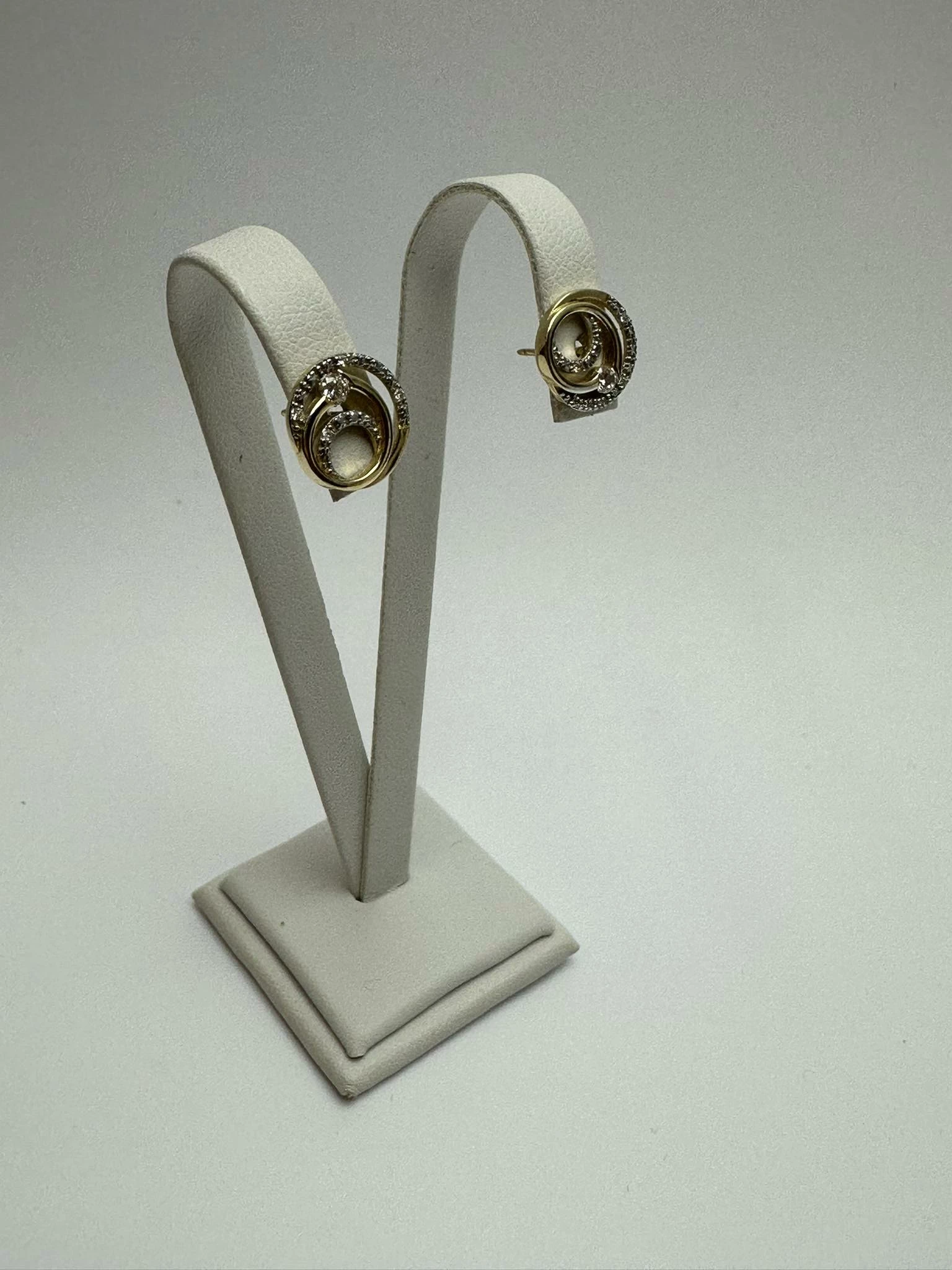 piekne-zlote-kolczyki-585-stan-uzywany