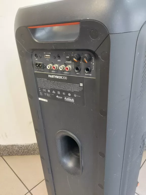 GŁOŚNIK JBL PARTYBOX 200 + ZASILACZ