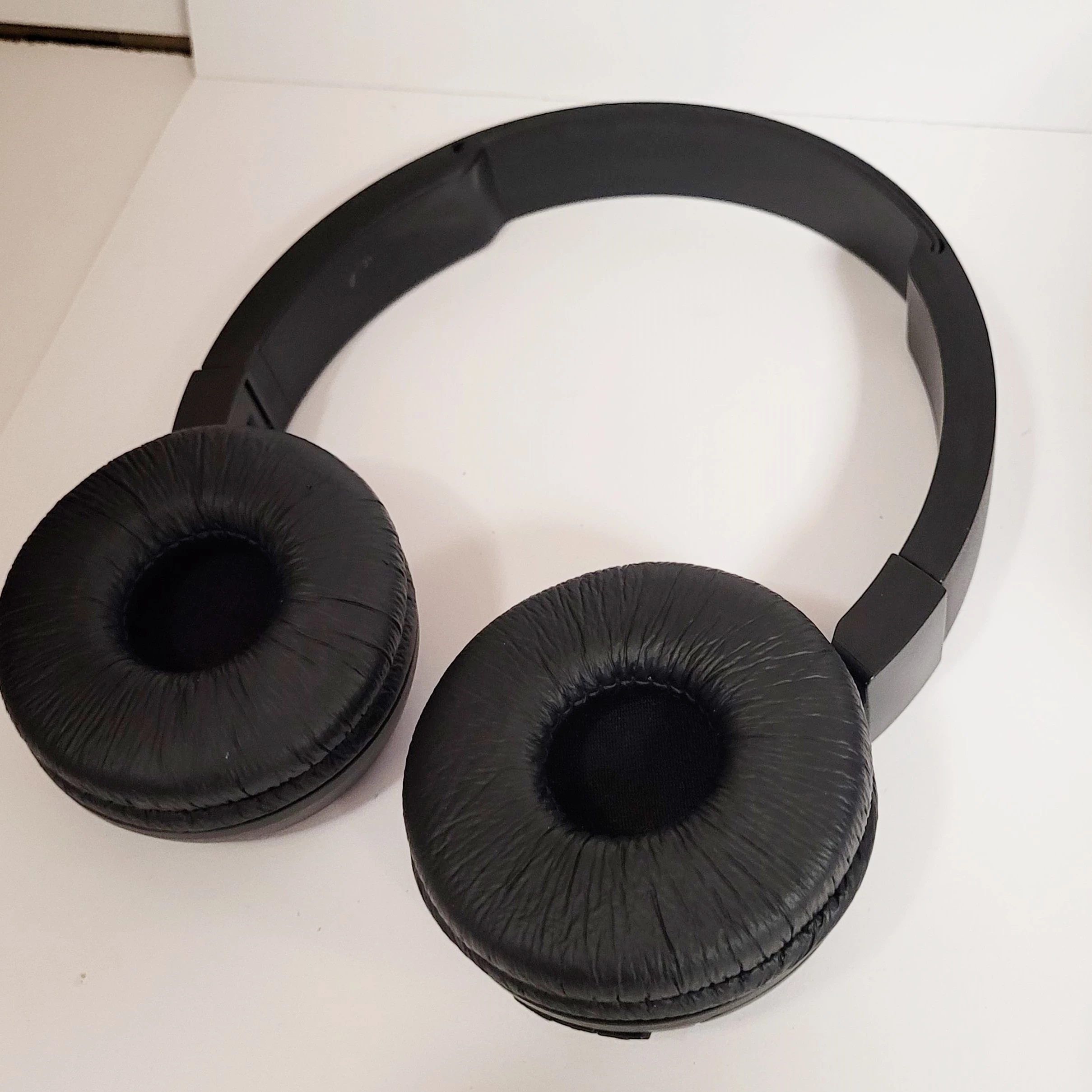 sluchawki-nauszne-jbl-bt-450-czarne-ean-gtin-5903214952620