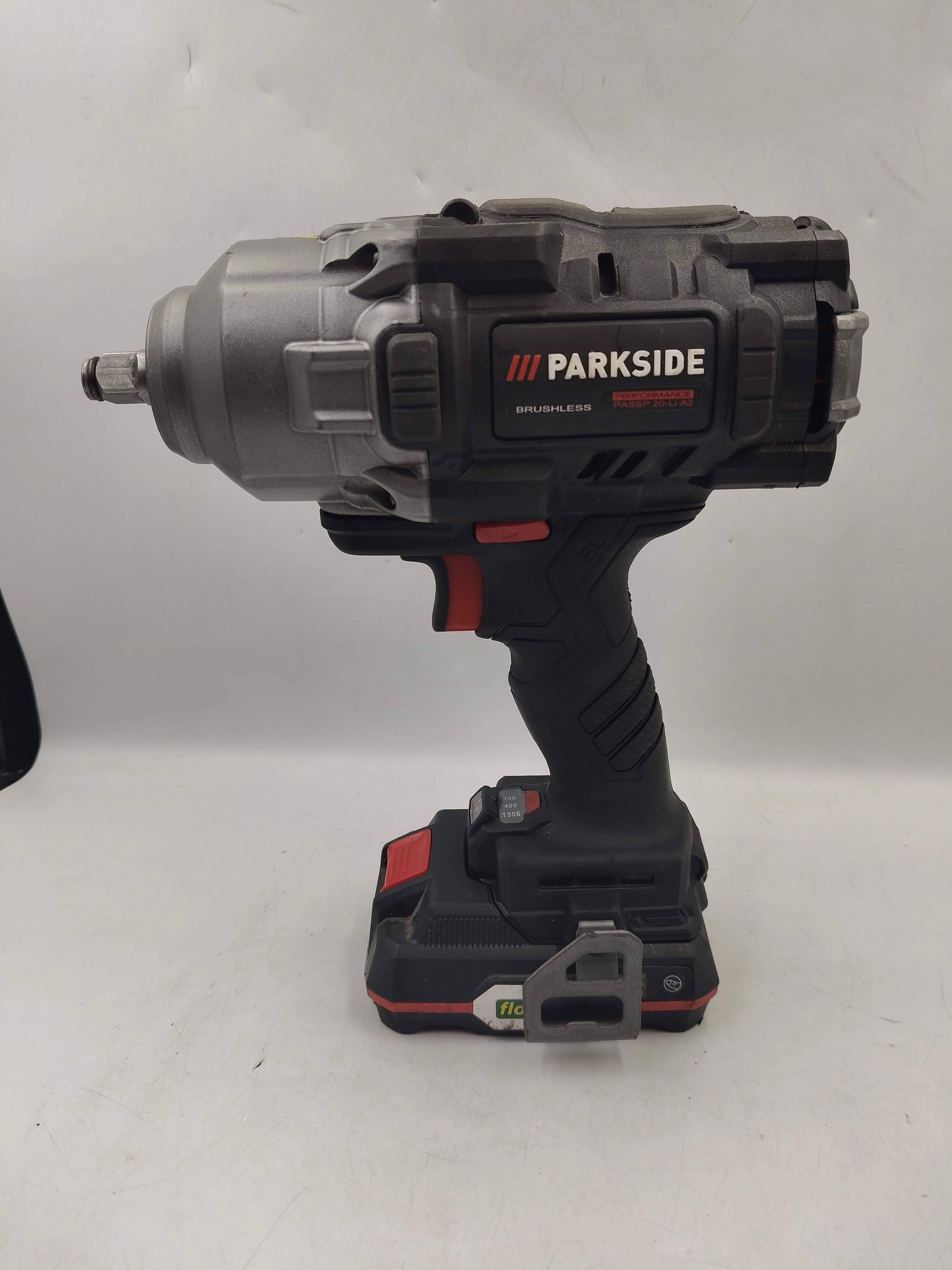 klucz-udarowy-parkside-passp-20-li-a2-aku-stan-uzywany