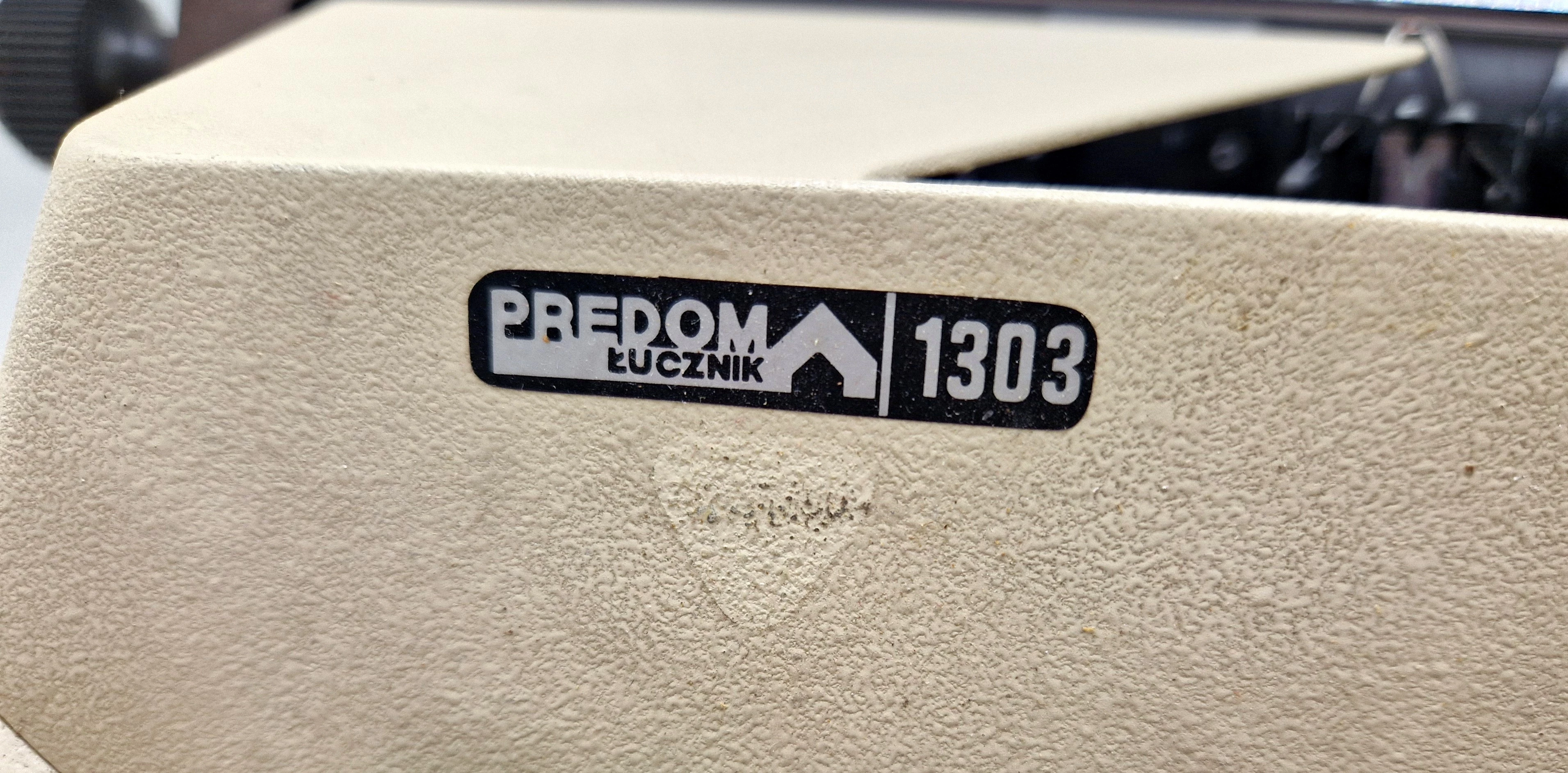 maszyna-do-pisania-predom-lucznik-1303-stan-do-renowacji