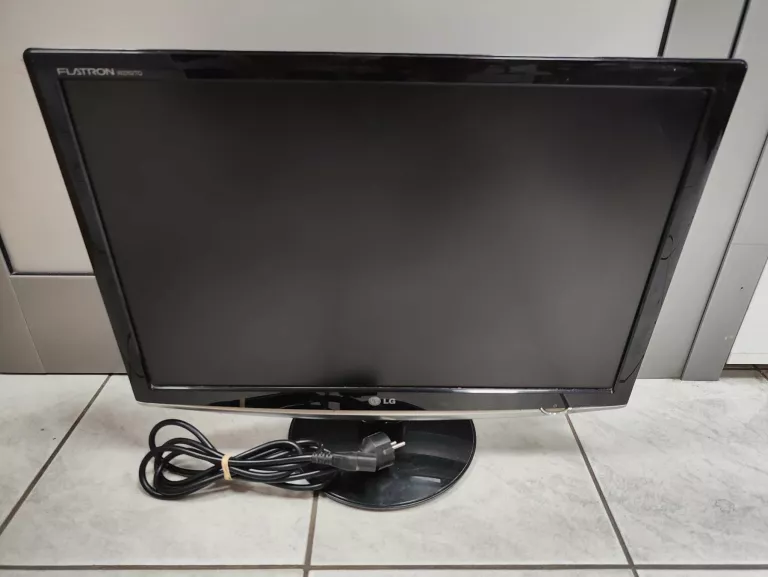 MONITOR LG FLATRON W2252TQ 22"