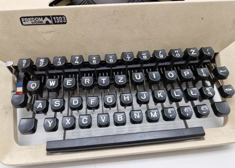 maszyna-do-pisania-predom-lucznik-1303-slaska-20-siemianowice-slaskie