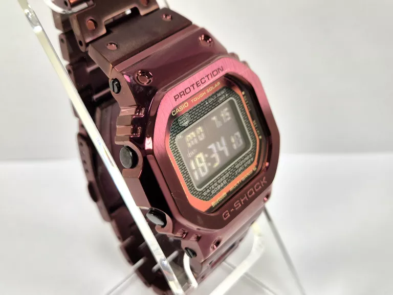 CASIO G-SHOCK GMW-B5000RD BORDOWY