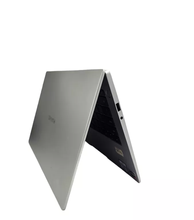 LAPTOP HUAWEI MATEBOOK D14 8/256,RYZEN 5 3500U !!!