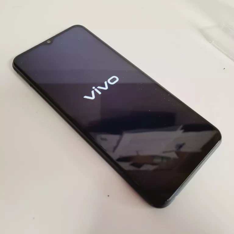 TELEFON VIVO Y20I