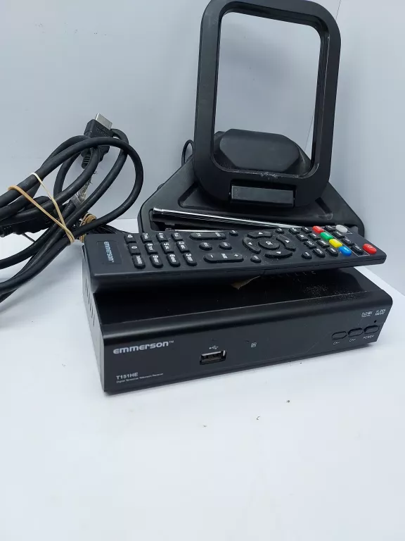 TUNER DVBT EMMERSON T151HE Z ANTENĄ POKOJOWĄ