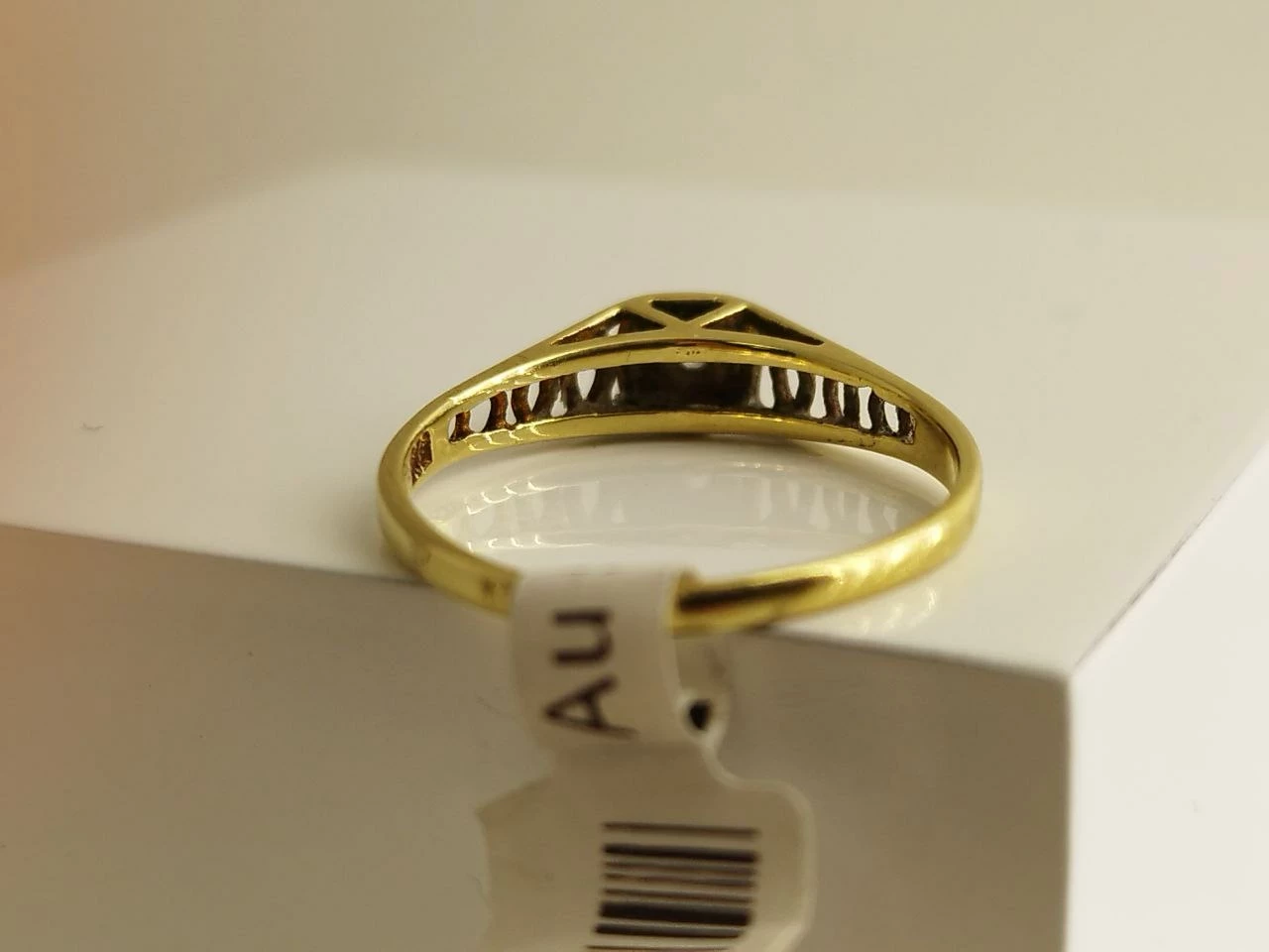 niezwykly-zloty-pierscionek-z-diamentem-585-1450-g-stan-11323-2