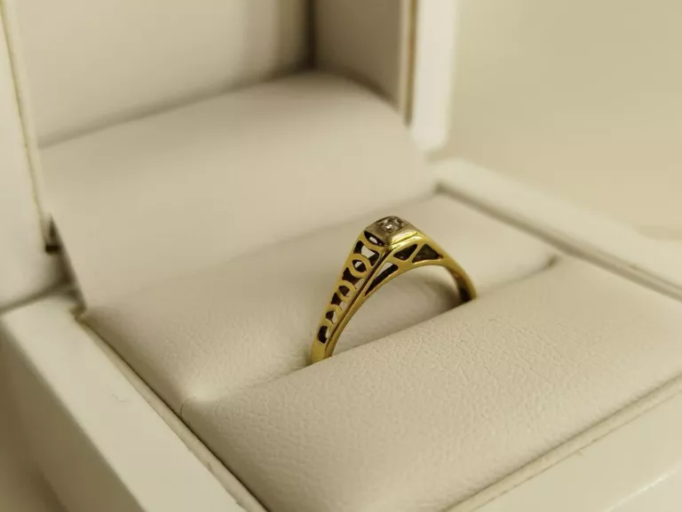niezwykly-zloty-pierscionek-z-diamentem-585-1450-g-rozmiarsrednica-wew-mm-372-17