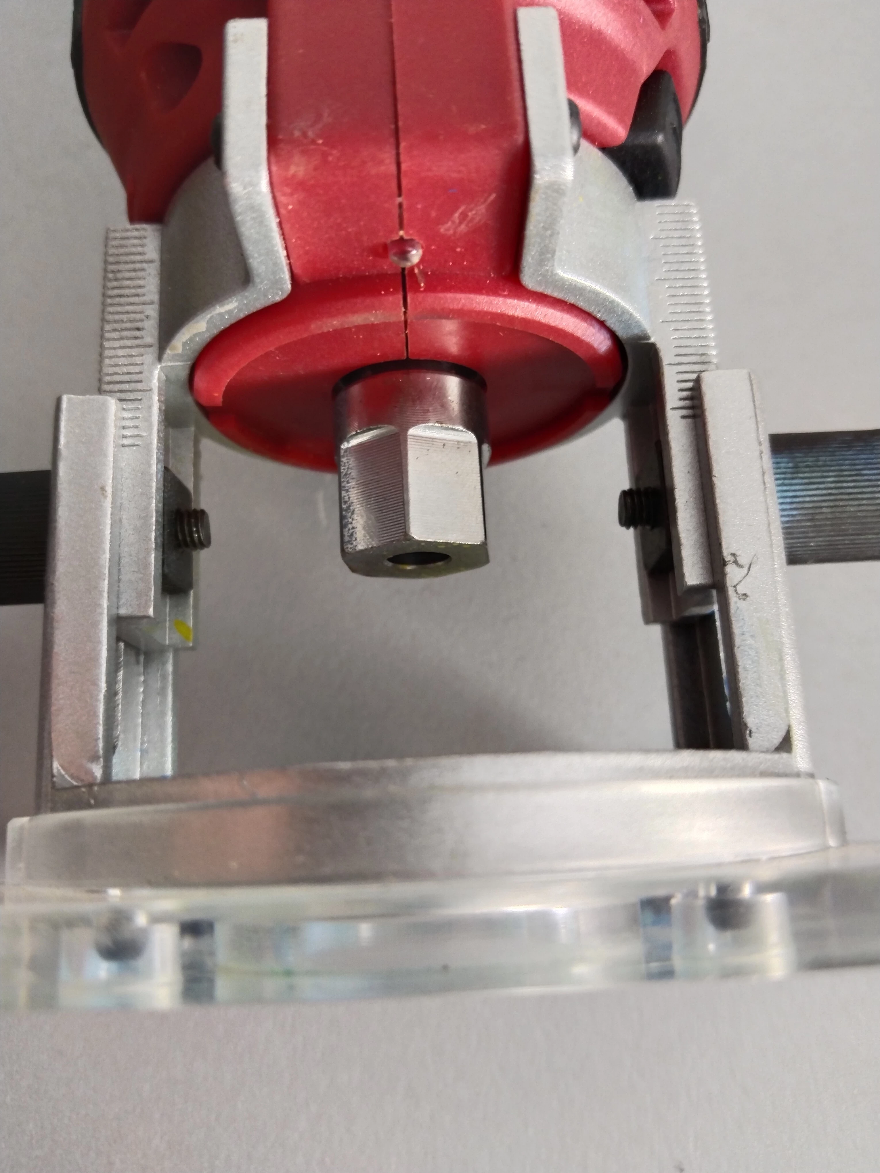 frezarka-gornowrzecionowa-meec-tools-1-w-stan-uzywany