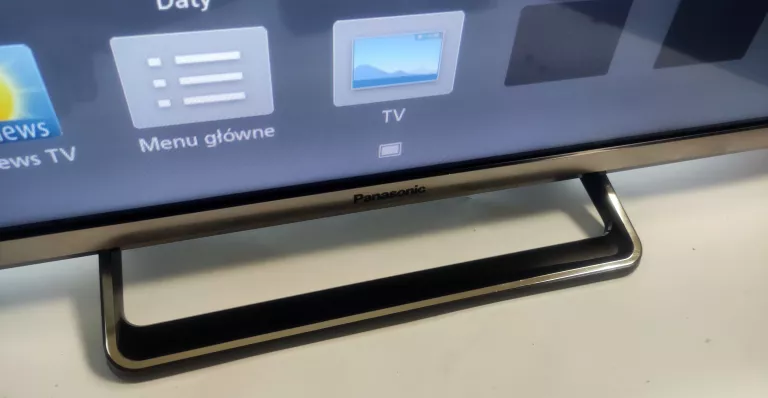 TELEWIZOR PANASONIC TX-32DS500E - SMART