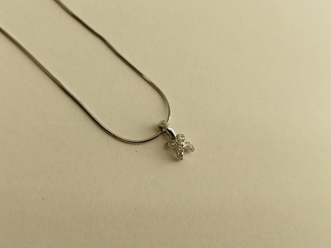 piekny-zloty-lancuszek-z-zawieszka-brylant-585-100-g-stan-11323-2