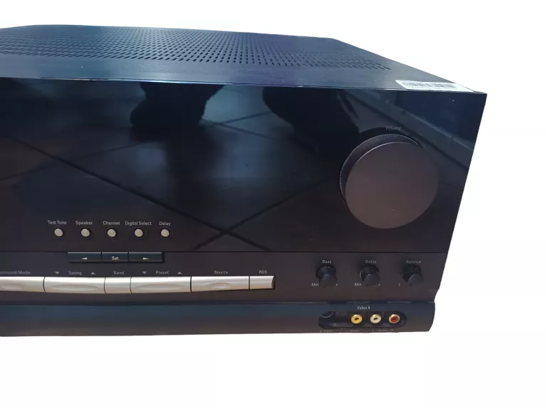 AMPLITUNER HARMAN KARDON AVR 7000 OPIS!
