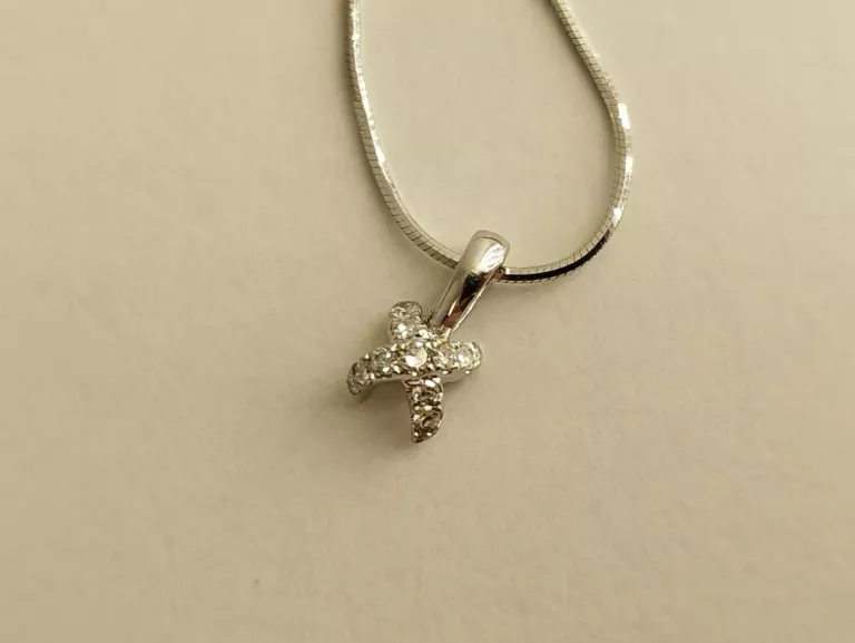 piekny-zloty-lancuszek-z-zawieszka-brylant-585-100-g-bulwar-ikara-21-wroclaw