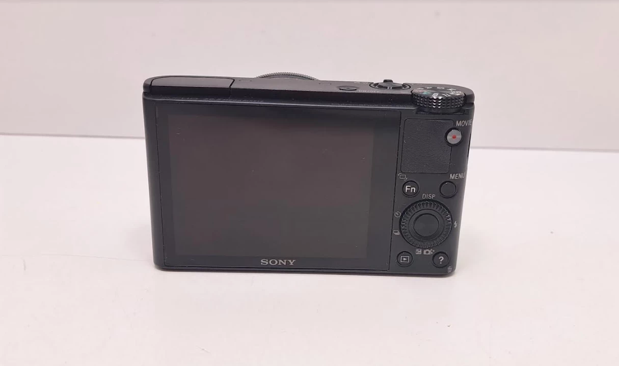 aparat-cyfrowy-sony-cyber-shot-dsc-rx100-pokrowiec-model-dsc-rx100