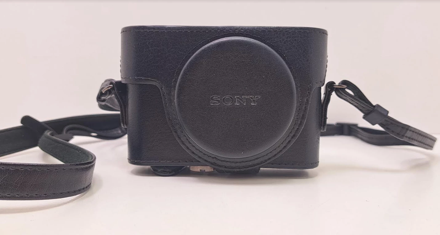aparat-cyfrowy-sony-cyber-shot-dsc-rx100-pokrowiec-czulosc-iso