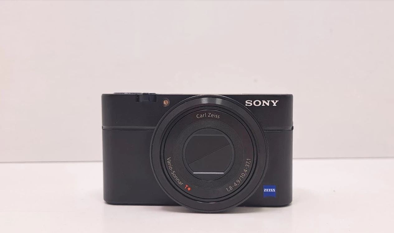 aparat-cyfrowy-sony-cyber-shot-dsc-rx100-pokrowiec-marka-sony