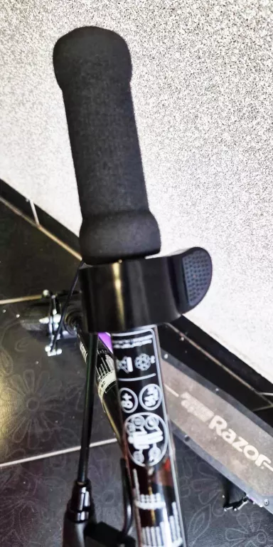 HULAJNOGA RAZOR S85 DLA DZIECI