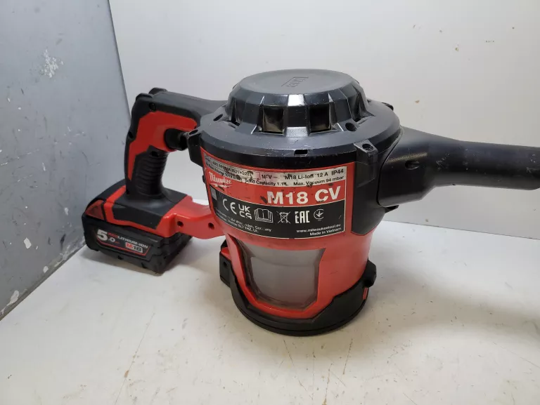 ODKURZACZ MILWAUKEE M18 CV+AKU+ŁAD
