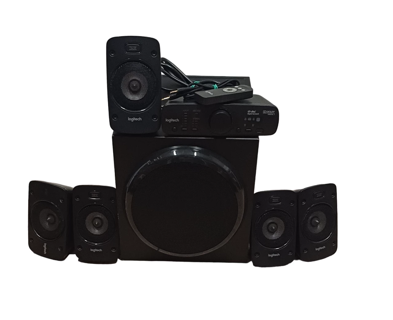 zestaw-glosnikow-logitech-z906-51-batorego-1a-zabki