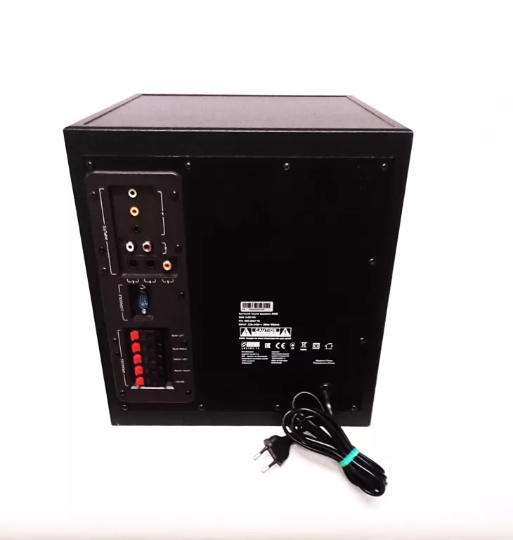 zestaw-glosnikow-logitech-z906-51-cechy-dodatkowe-232613-1