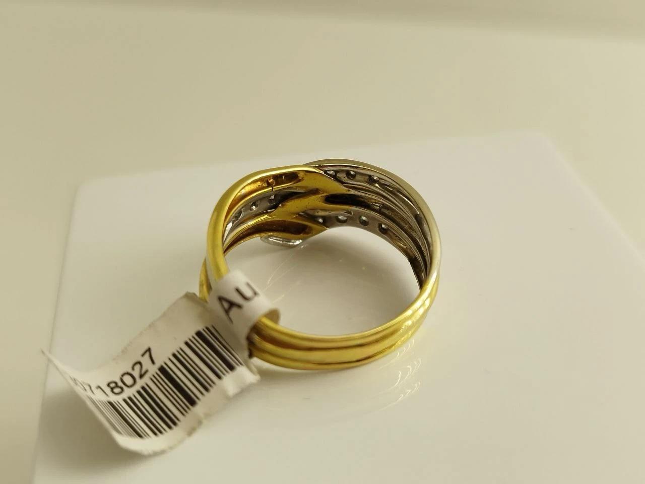 zloty-pierscionek-z-diamentami-750p-5020g-material-zloto