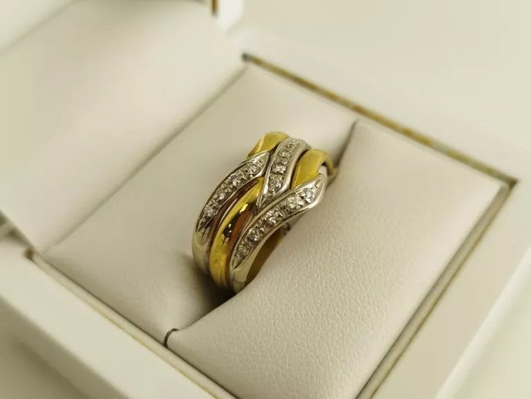 zloty-pierscionek-z-diamentami-750p-5020g-bulwar-ikara-21-wroclaw