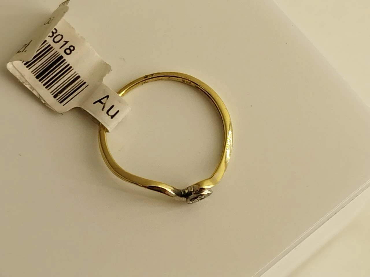 wyjatkowy-zloty-pierscionek-z-brylantami-585-1280-g-material-15835-2