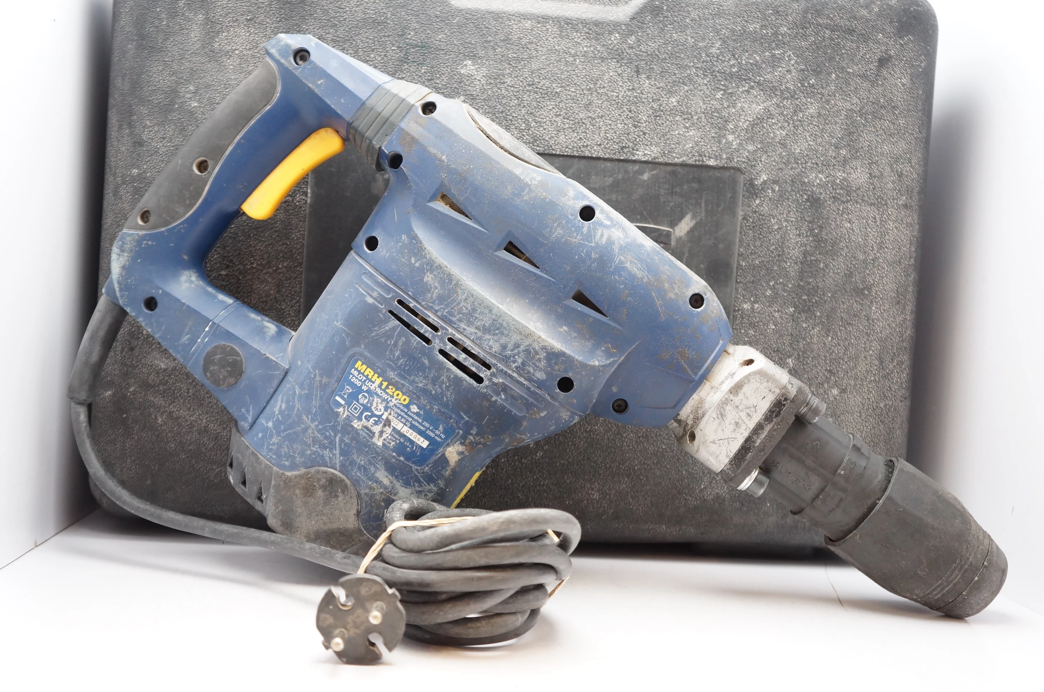 mlot-udarowy-macallister-mrh1200-energia-udaru-1