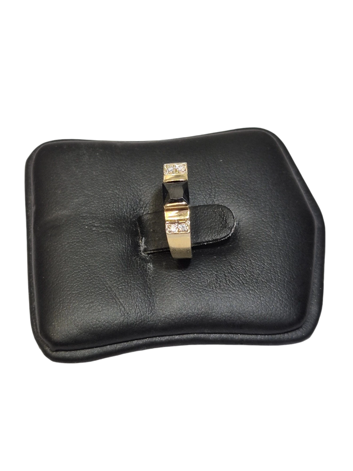 ciekawy-mistyczny-zloty-pierscionek-585-308g-r12-308g-onyks-cyrkonie-material-zloto