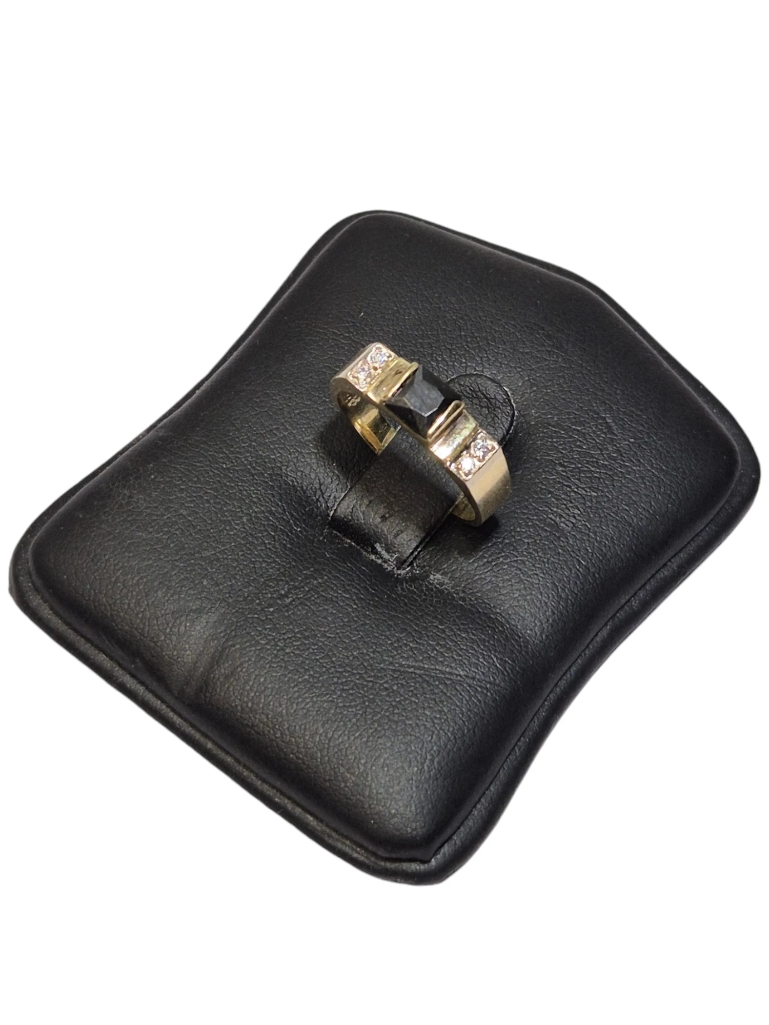 ciekawy-mistyczny-zloty-pierscionek-585-308g-r12-308g-onyks-cyrkonie-marka-bez-marki