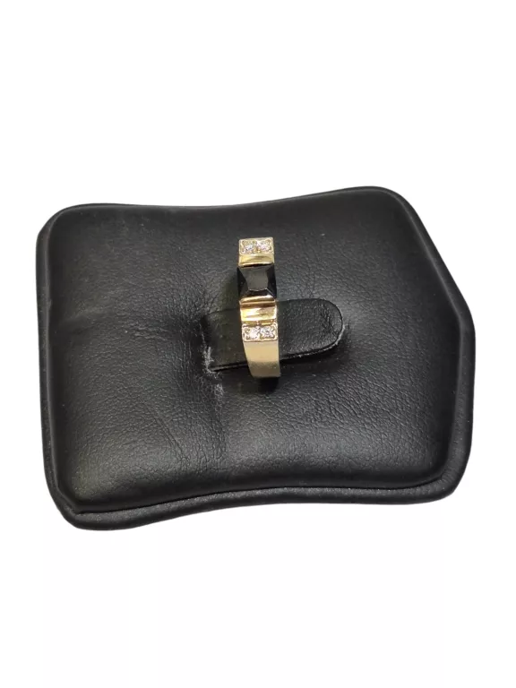 CIEKAWY MISTYCZNY ZŁOTY PIERŚCIONEK 585 3,08G R12 3,08G ONYKS + CYRKONIE
